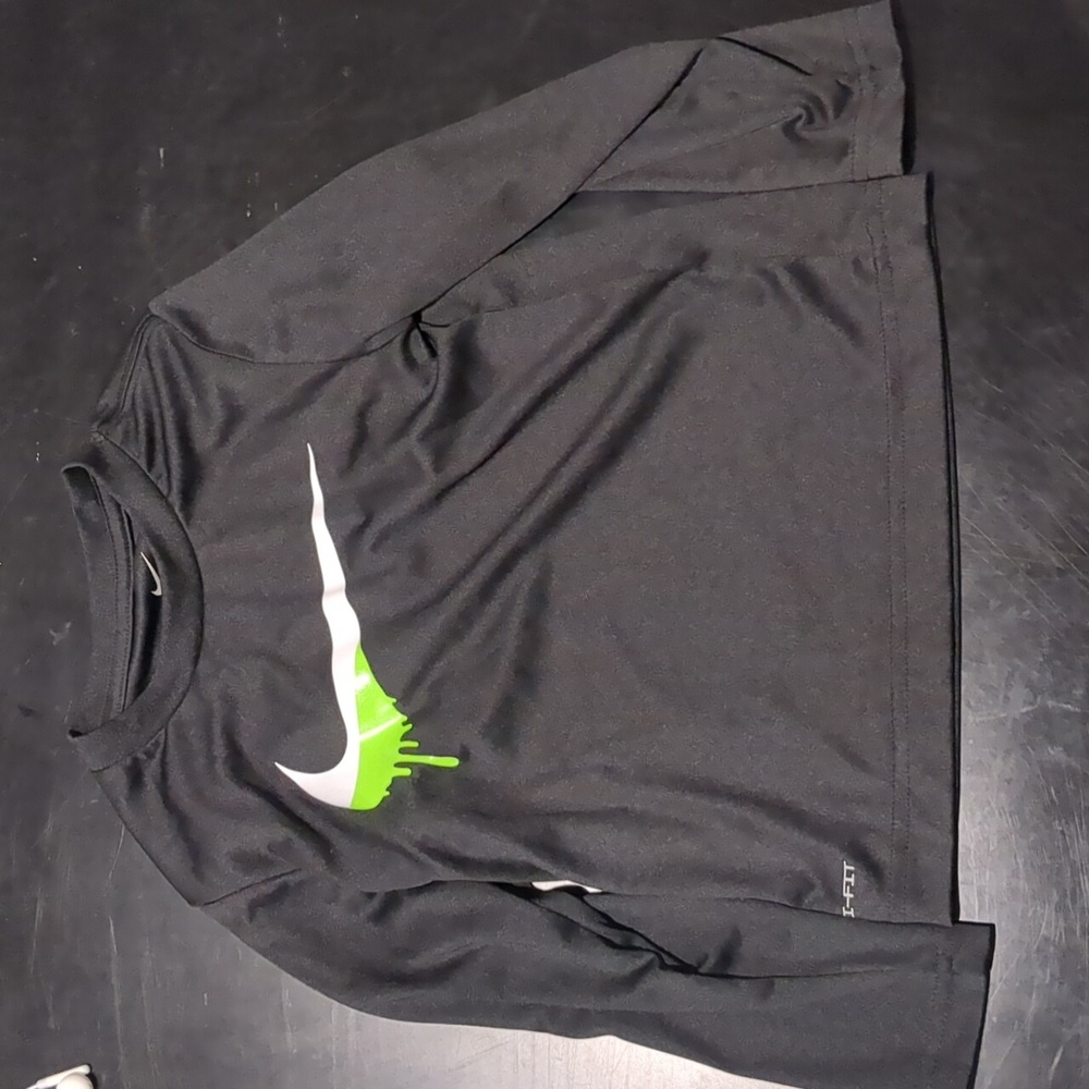 Nike dri fit long sleeve 3 T shirt